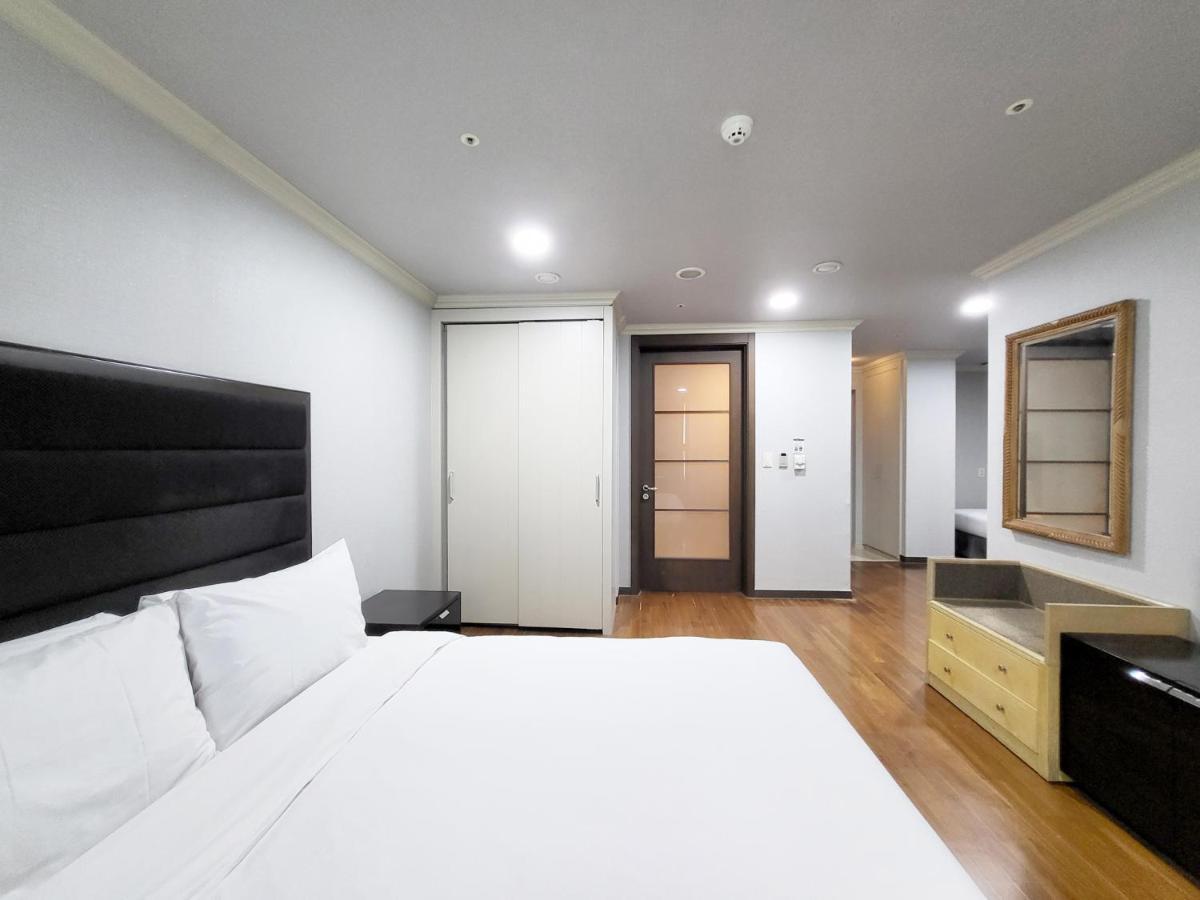 Ramada Hotel&Suites Seoul Namdaemun Exterior foto
