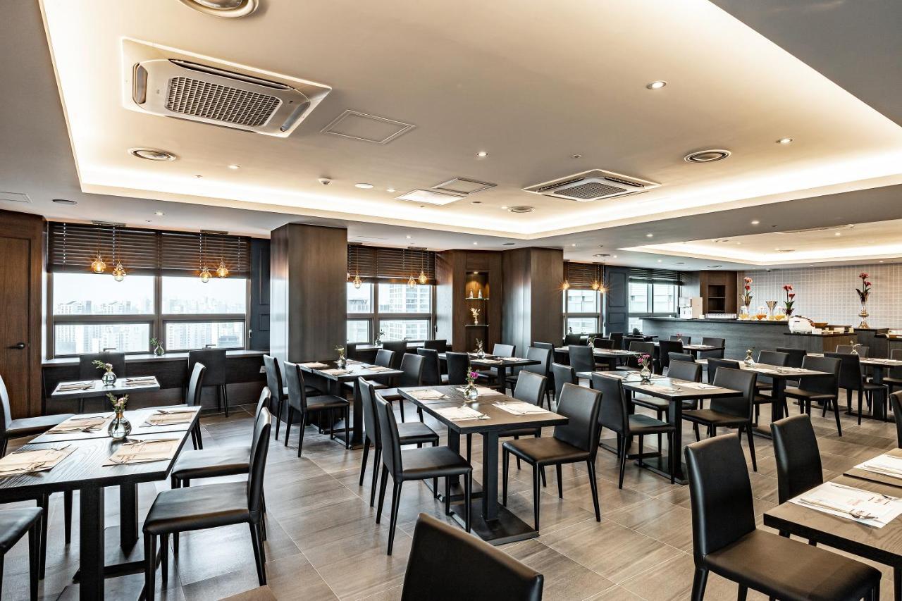 Ramada Hotel&Suites Seoul Namdaemun Exterior foto