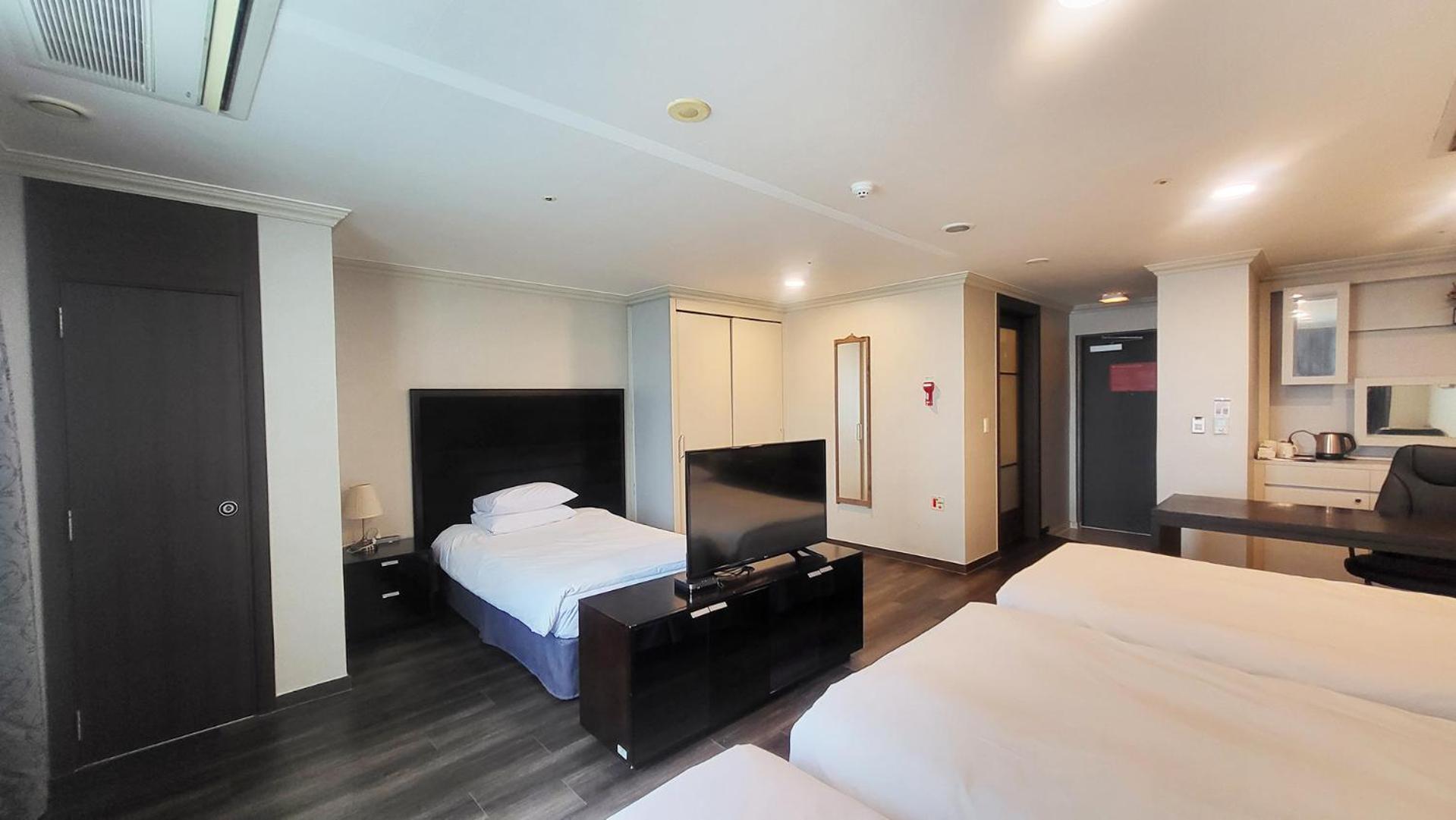 Ramada Hotel&Suites Seoul Namdaemun Exterior foto